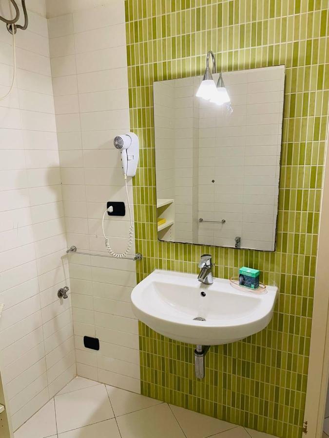 Regina Del Mare Holiday Apartments Tirrenia Eksteriør billede