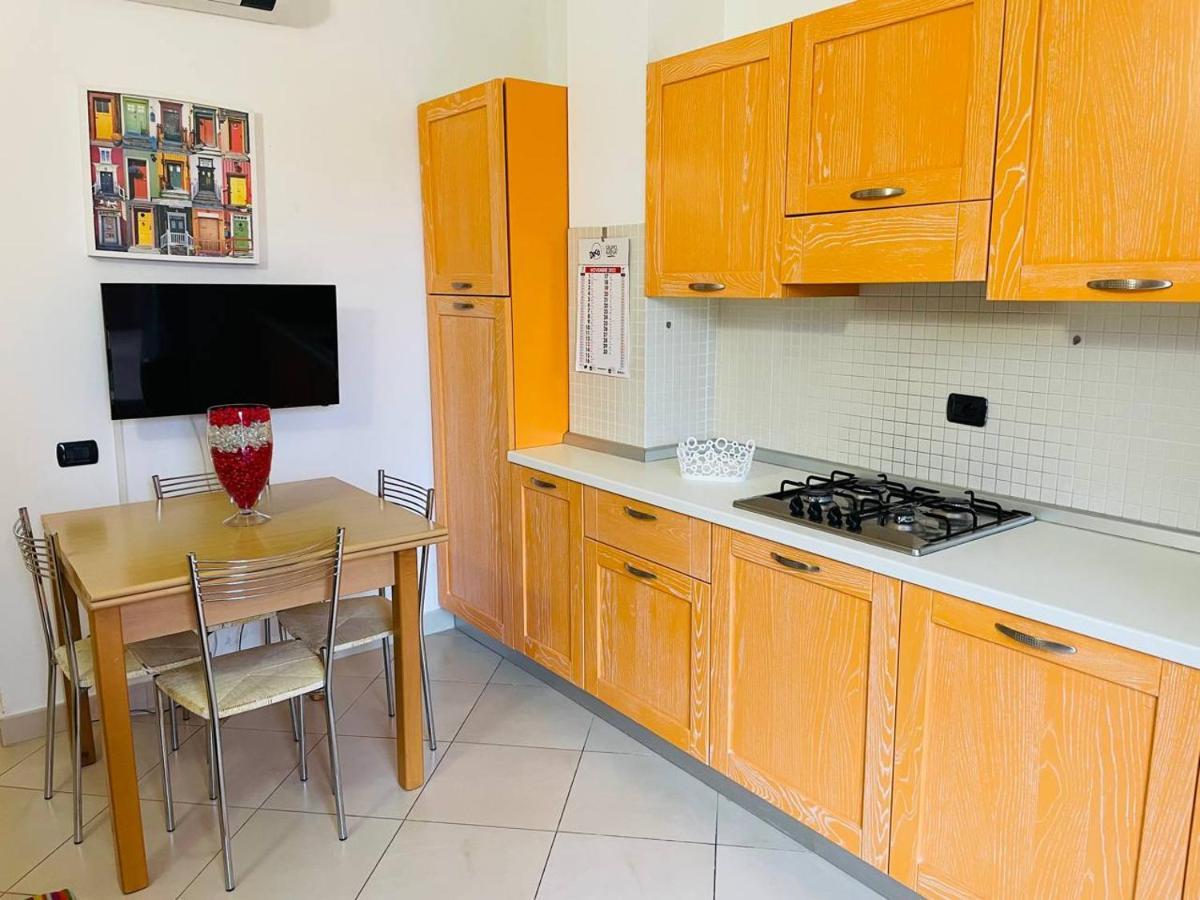 Regina Del Mare Holiday Apartments Tirrenia Eksteriør billede