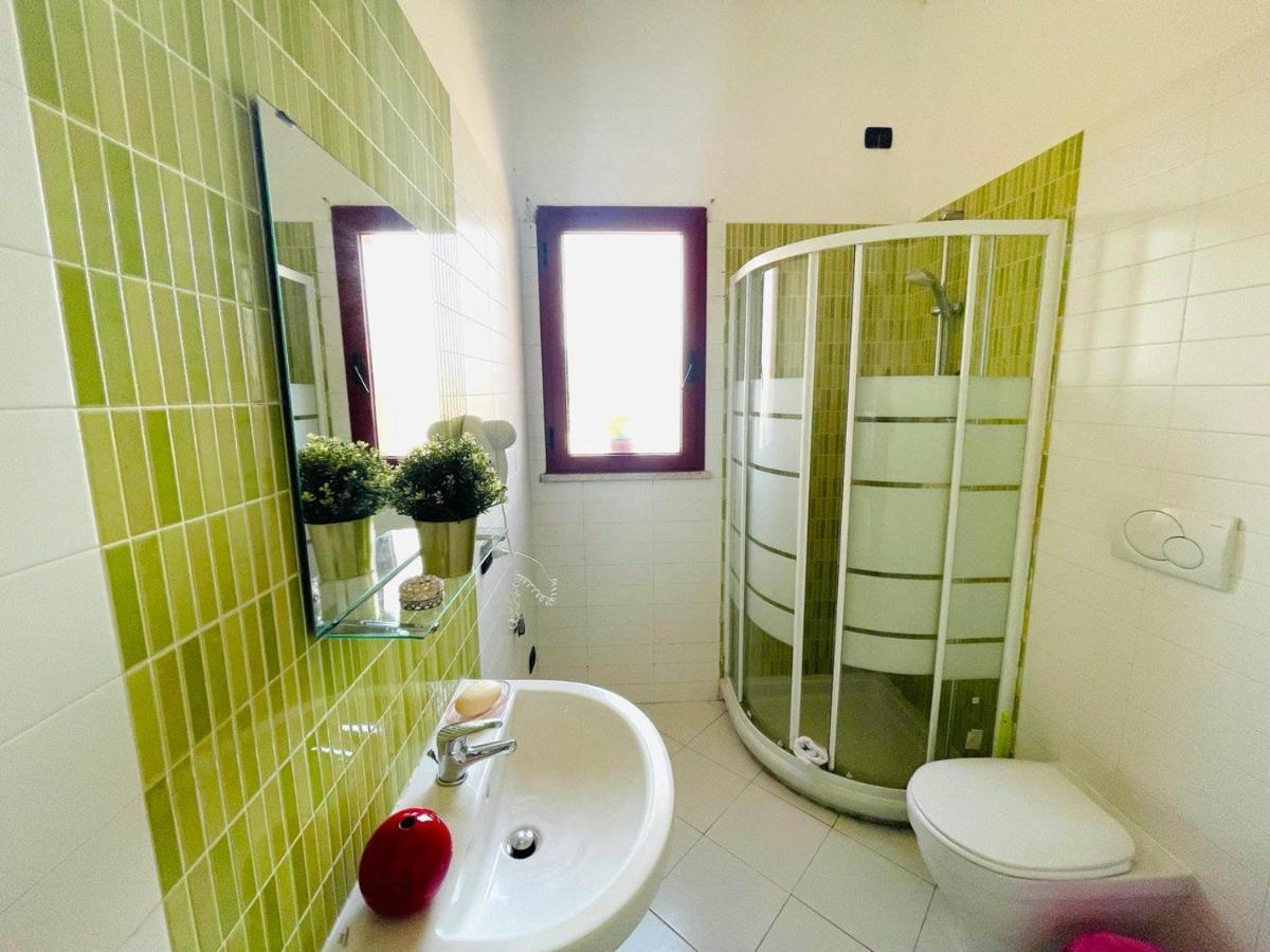 Regina Del Mare Holiday Apartments Tirrenia Eksteriør billede