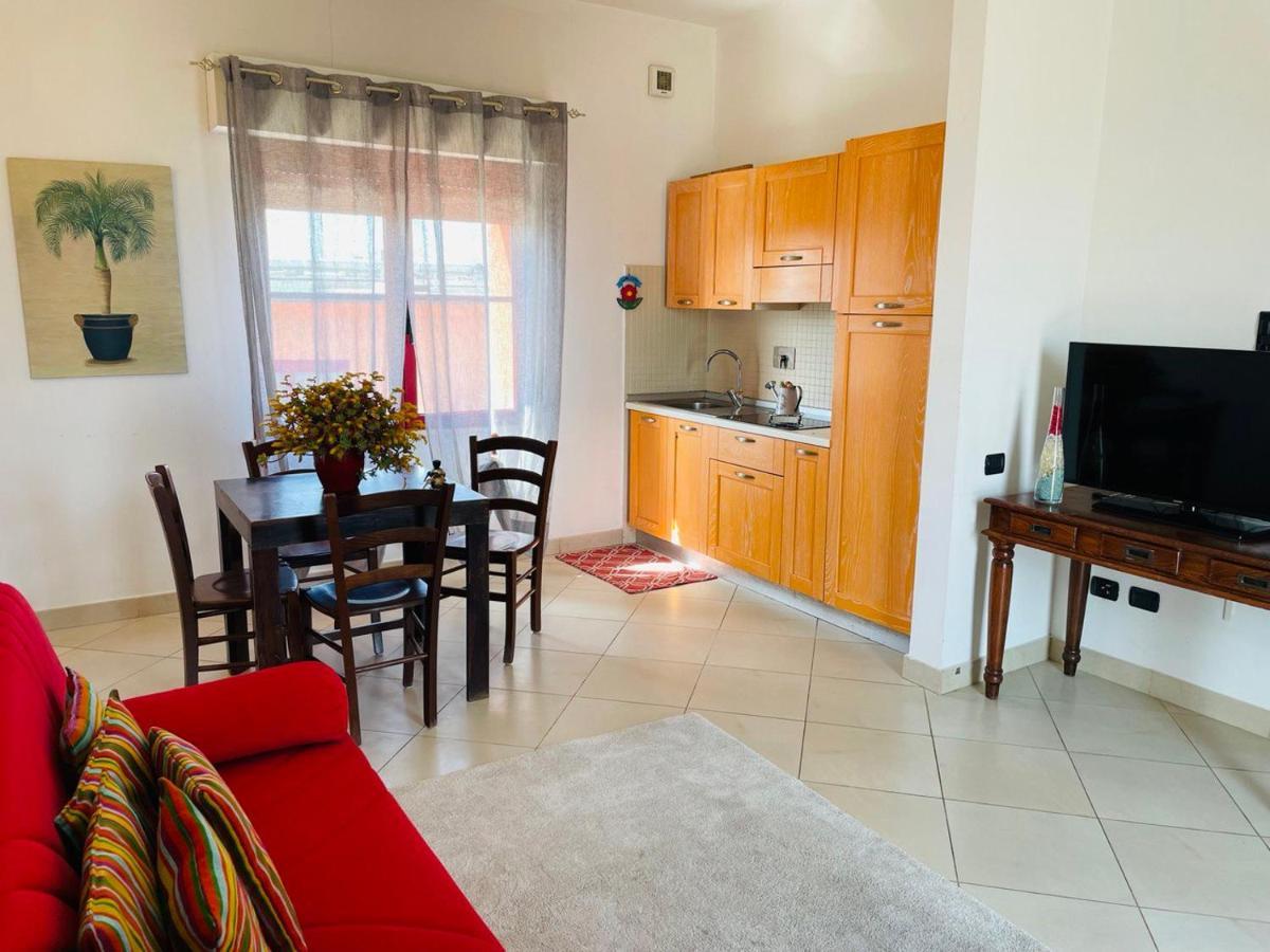 Regina Del Mare Holiday Apartments Tirrenia Eksteriør billede
