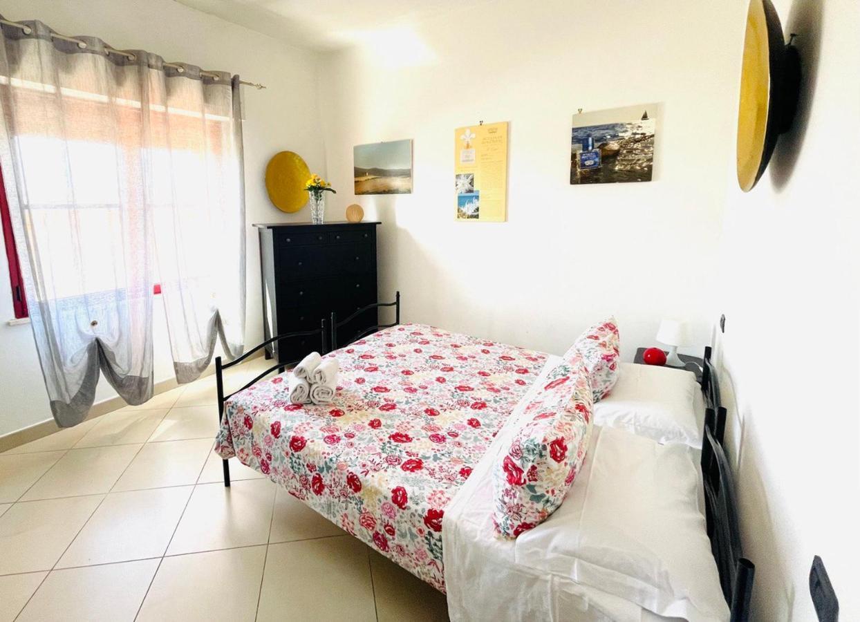 Regina Del Mare Holiday Apartments Tirrenia Eksteriør billede